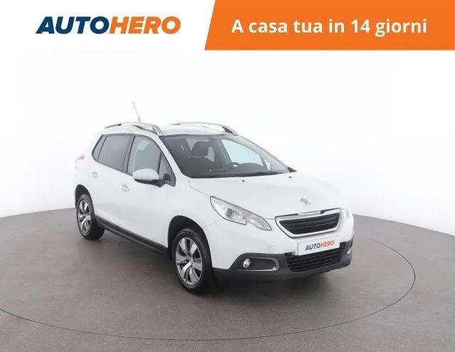 PEUGEOT 2008 PureTech 82 Active Image 6