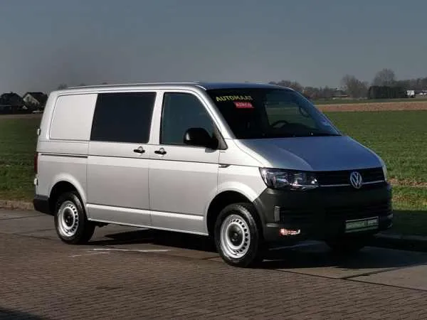 Volkswagen Transporter 2.0 TDI L1H1 150PK Automaat Image 4