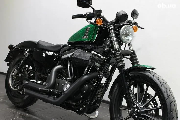 Harley-Davidson Sportster Image 3